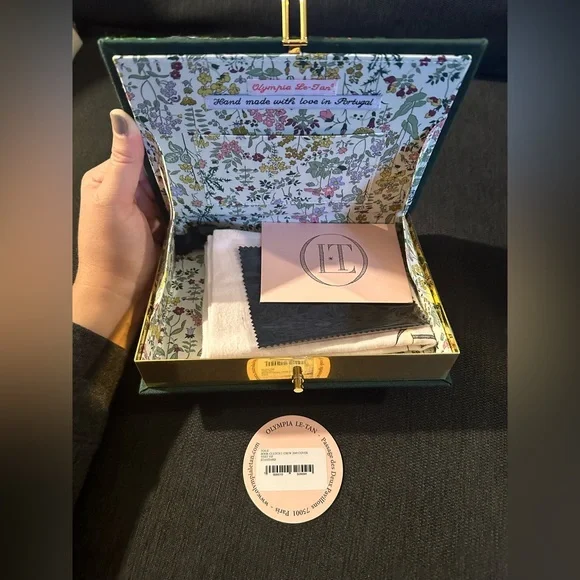 NWT Olympia Le-Tan x J. Crew 2009 Catalog Clutch - Picture 4 of 4